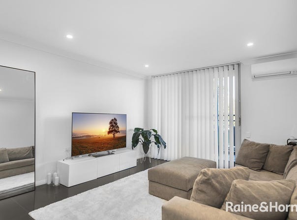 107/10 Fielder Street, West Gosford, NSW 2250