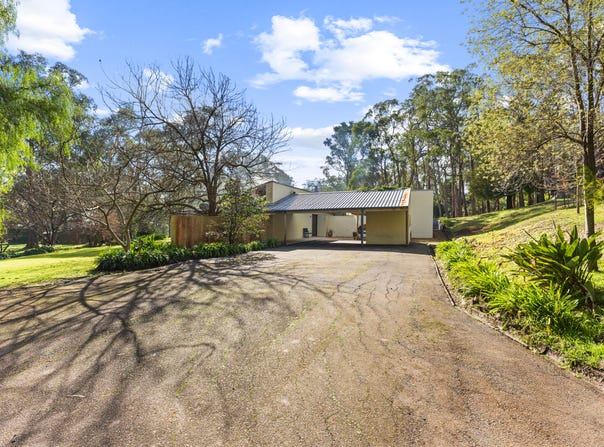 10 Wakanene Drive, Jeeralang Junction, Vic 3840