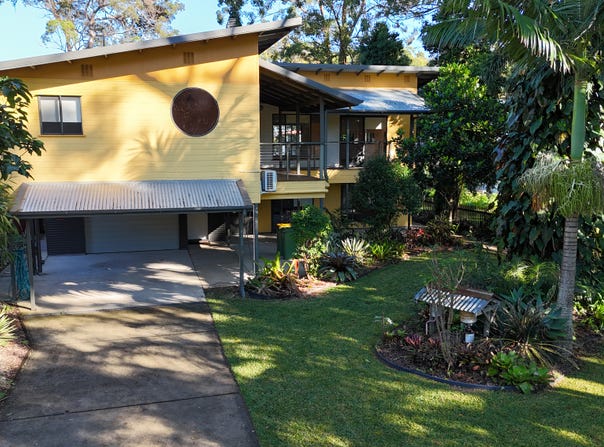 31 President Terrace, Macleay Island, Qld 4184