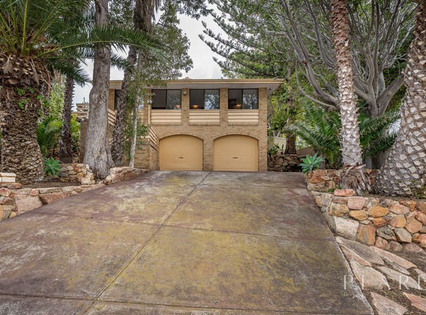 4 Cockle Place, Mullaloo, WA 6027
