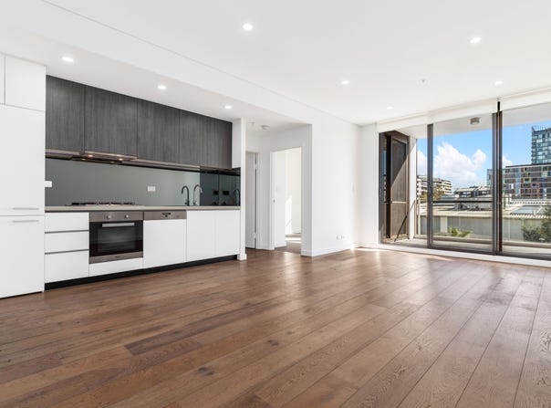 B203/18 Gadigal Ave, Waterloo, NSW 2017