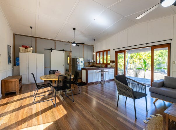 12 Wallaby Way, Horseshoe Bay, Qld 4819