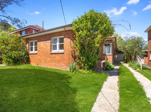 4 Railway Parade, Penshurst, NSW 2222