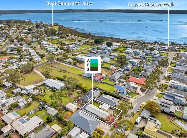 7 Moorings Place, Corinella, Vic 3984