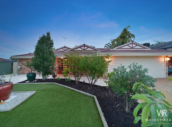 54 Castlegate Way, Woodvale, WA 6026