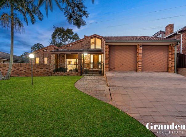 15 Begovich Crescent, Abbotsbury, NSW 2176