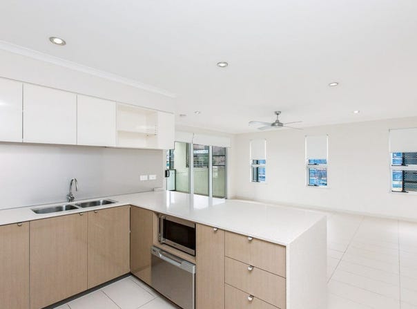 1301/67 Linton Street, Kangaroo Point, Qld 4169