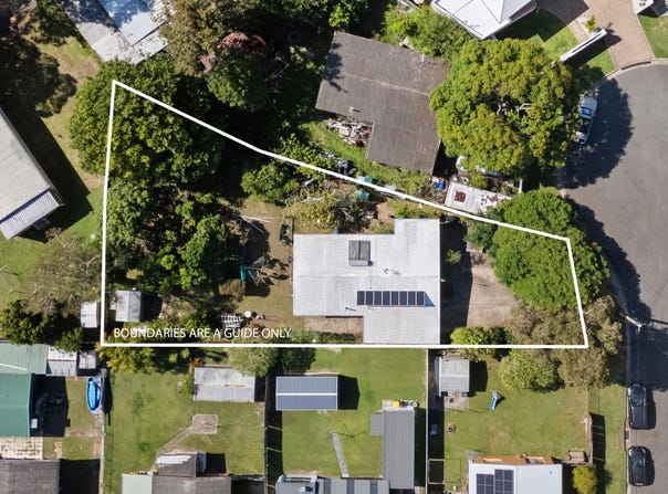 4 Gala Grove, Coolangatta, Qld 4225