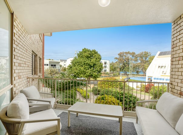 4/5-7 Wattle Avenue, Bongaree, Qld 4507