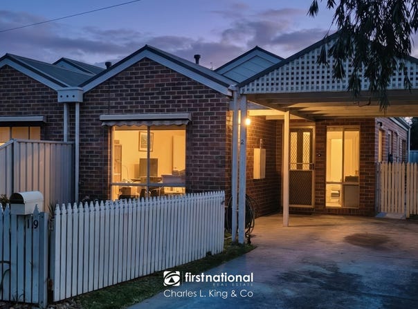 2/19 Barry Street, Echuca, Vic 3564