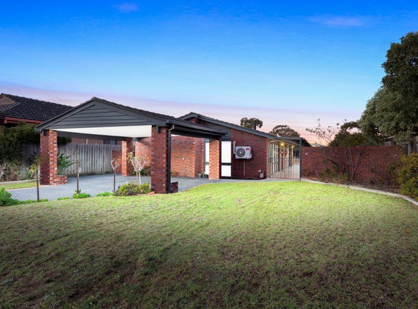 24 Akma Court, Taylors Lakes, Vic 3038
