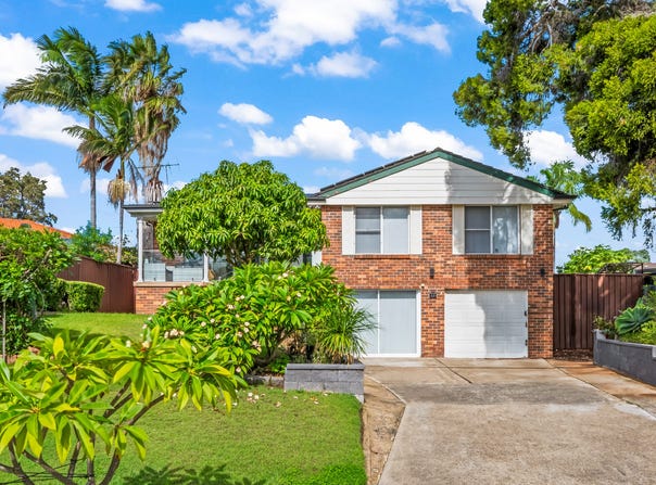 13 Malvern Close, St Johns Park, NSW 2176