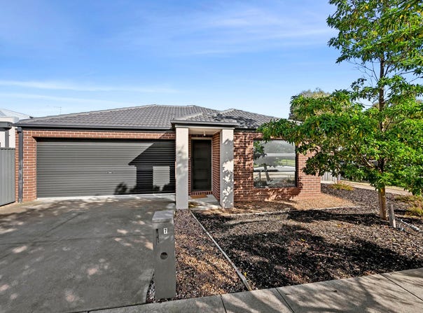 7 Whipbird Way, St Leonards, Vic 3223