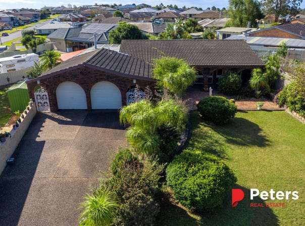 3 Crofton Avenue, Tenambit, NSW 2323