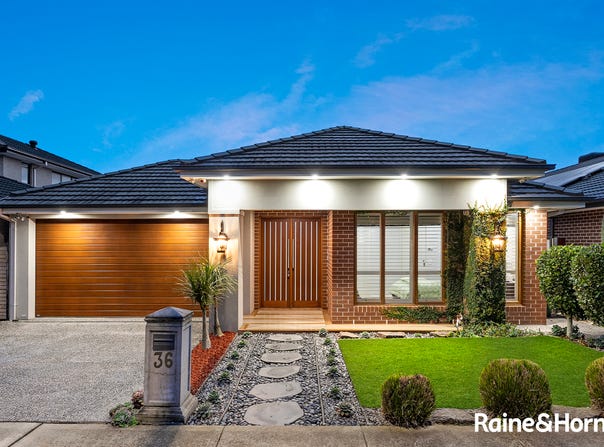 36 Pamplona Way, Clyde North, Vic 3978