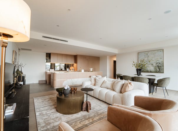102/8 & 18 Garthowen Crescent, Castle Hill, NSW 2154