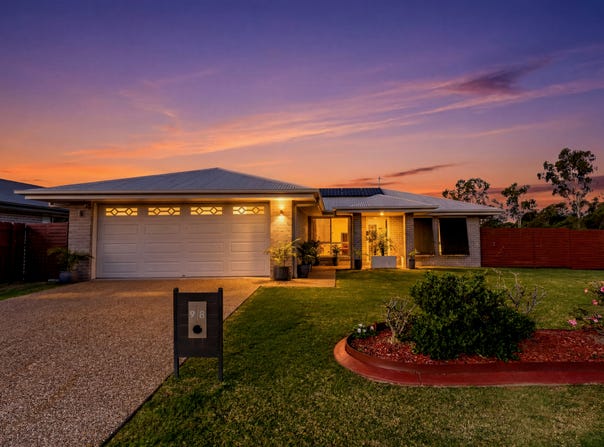 98 Girraween Way, Eli Waters, Qld 4655