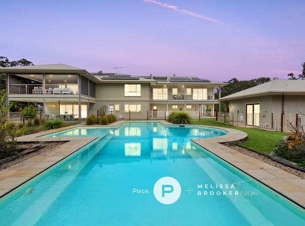121 Campbell Parade, Beachmere, Qld 4510