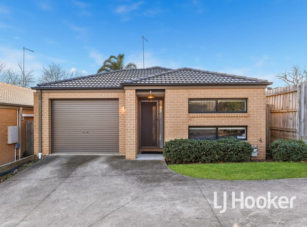 1/3 Springwater Drive, Drouin, Vic 3818