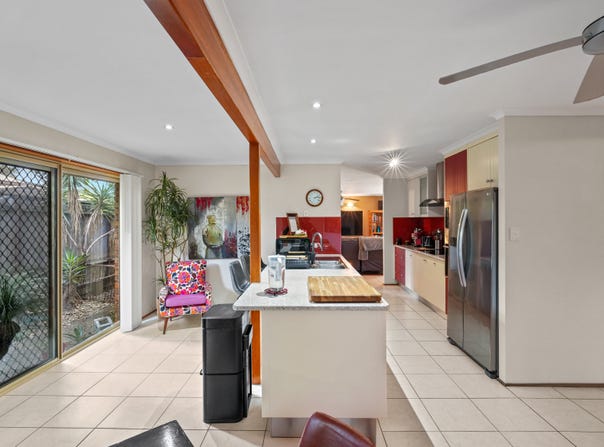 48 Lorraine Street, Camira, Qld 4300