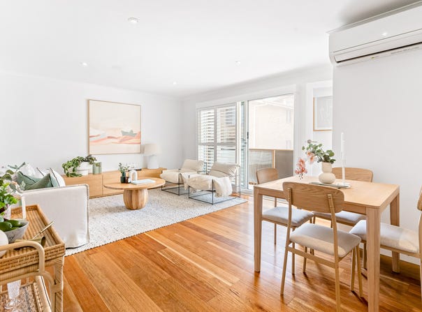 2/44 The Crescent, Dee Why, NSW 2099