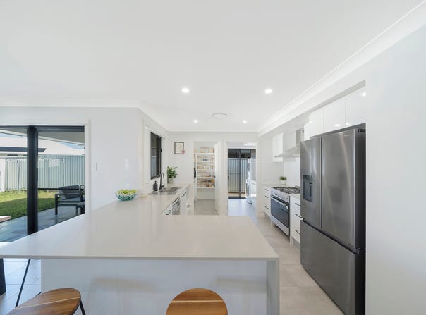 137 Scarborough Way, Dunbogan, NSW 2443