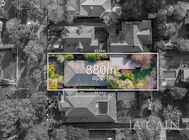 3 Compton Street, Canterbury, Vic 3126