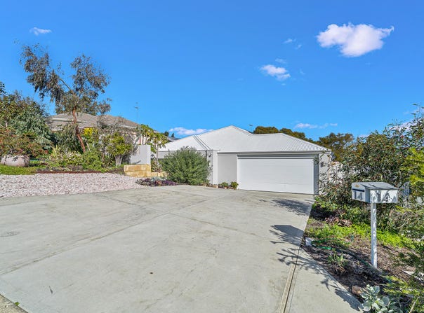 14 Jacana Way, Halls Head, WA 6210