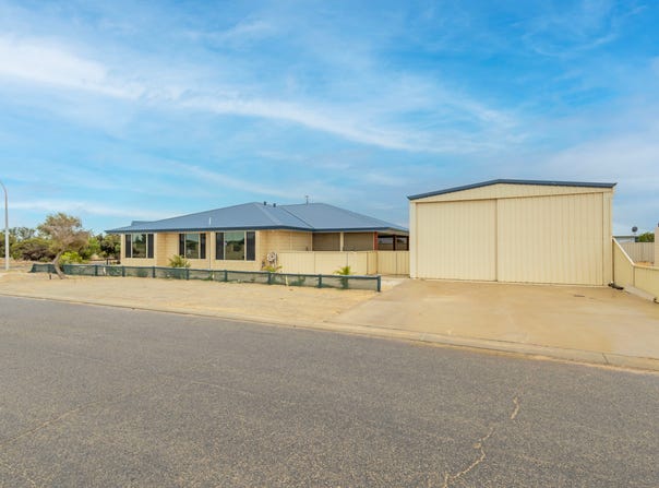 14 Pethick Loop, Green Head, WA 6514