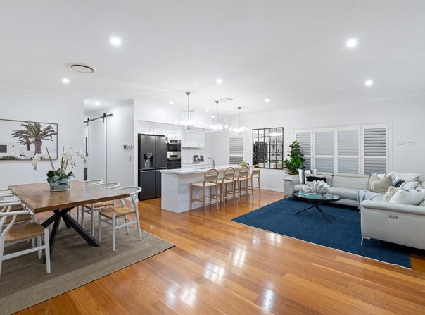 31 Greens Road, Coorparoo, Qld 4151
