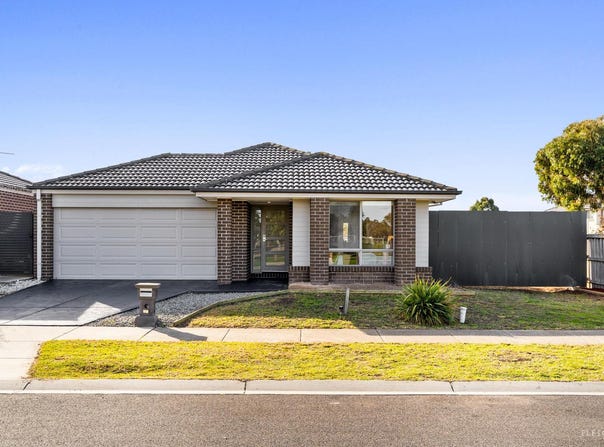 51 Waiben Crescent, Point Cook, Vic 3030