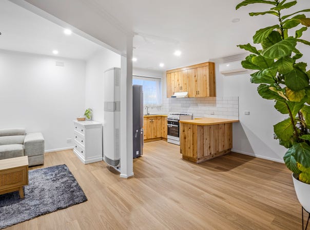 1/69 Fryers Road, Highton, Vic 3216