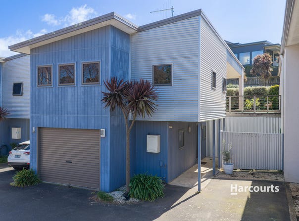 2/2A Lyndara Drive, Penguin, Tas 7316