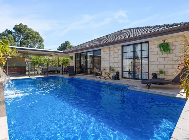 2 Elwell Street, Secret Harbour, WA 6173