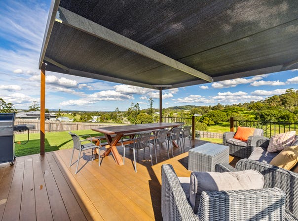 24 Walters Way, Chatsworth, Qld 4570