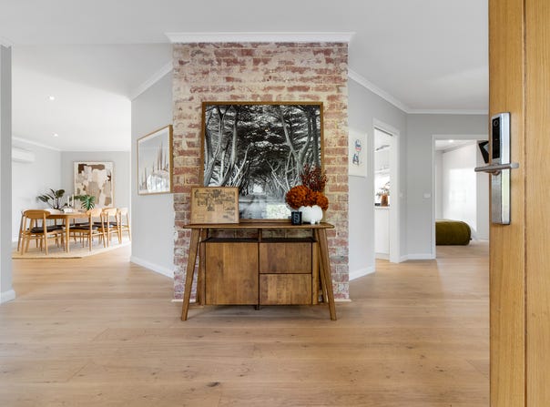33 The Ridge, Mount Eliza, Vic 3930