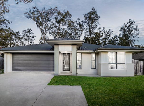 33 Whipbird Street, Bellbird Park, Qld 4300