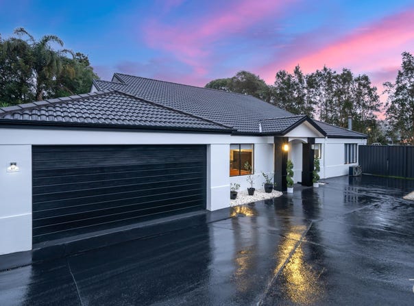 8F Ketch Close, Corlette, NSW 2315