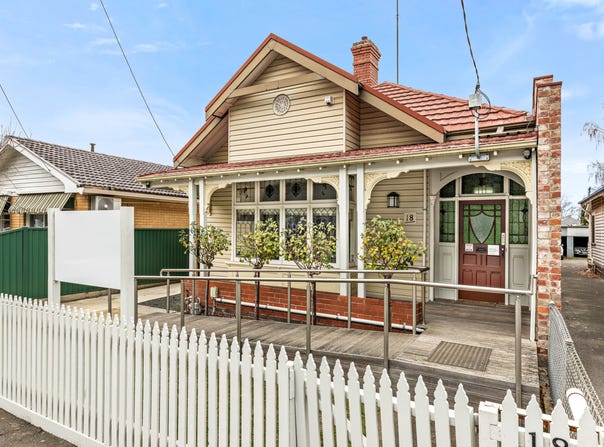 18 Drummond Street North, Ballarat Central, Vic 3350