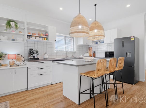 14 Turner Street, Scarborough, Qld 4020