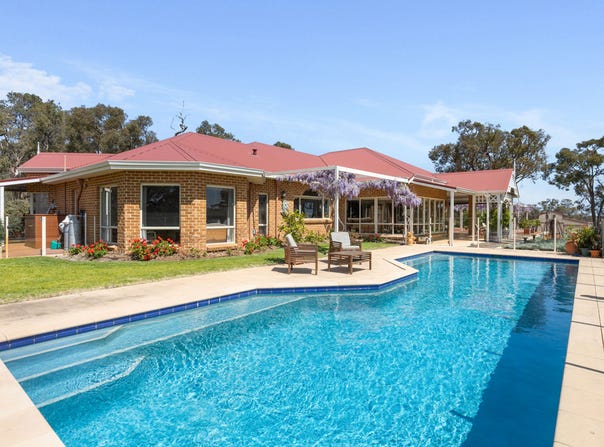 421 Berry Road, Gidgegannup, WA 6083