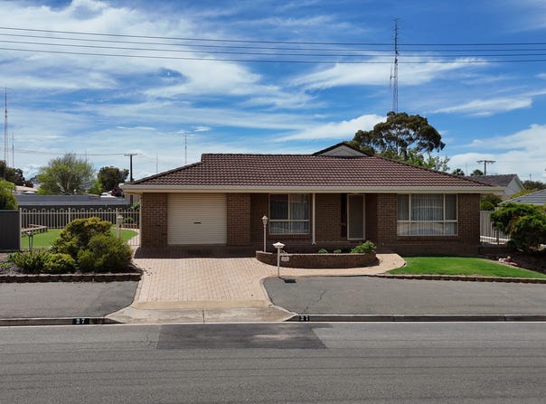 27 Forster Street, Kadina, SA 5554