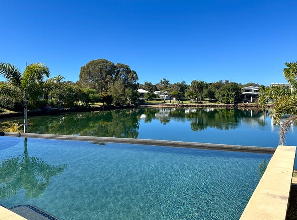 7 Oceanic Ct, Twin Waters, Qld 4564