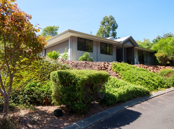 5 Wattlebird Grove, Pemberton, WA 6260