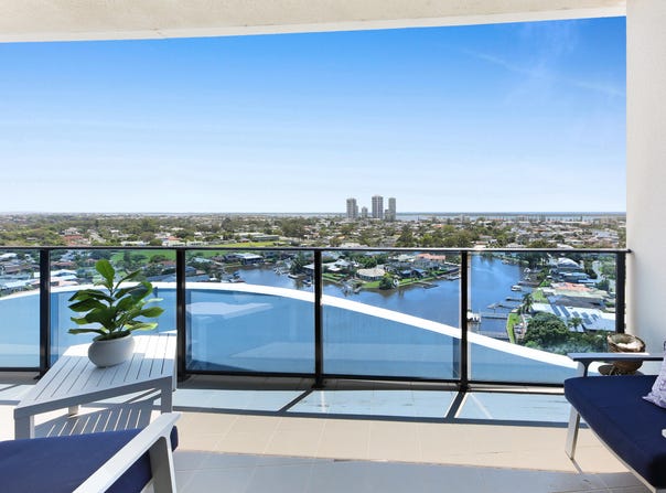 21204/5 Harbour Side Court, Biggera Waters, Qld 4216