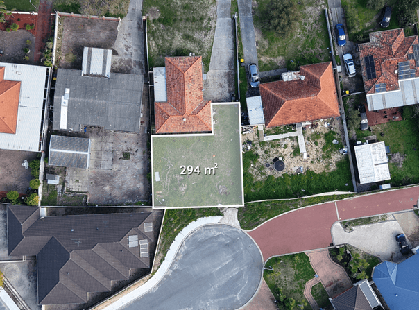 8 Mudlark Close, Langford, WA 6147