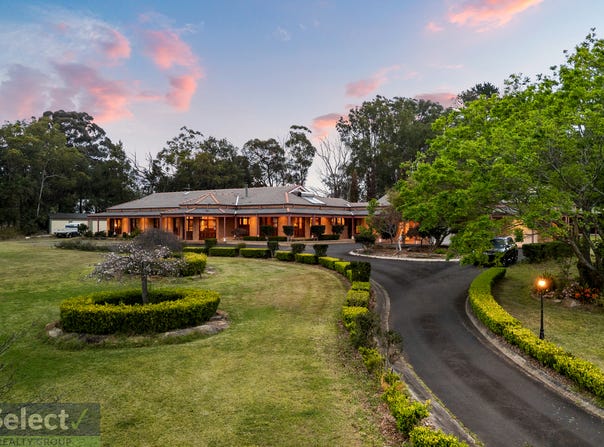 30 Pineridge Crescent, Silverdale, NSW 2752