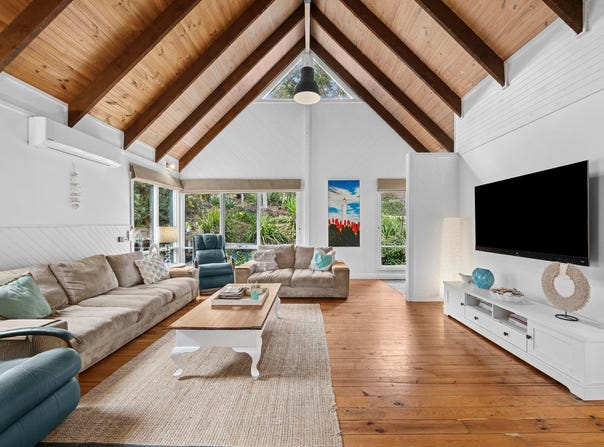 63 Pearse Road, Aireys Inlet, Vic 3231