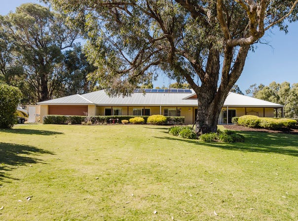 19 Cinnamon Meander, Two Rocks, WA 6037