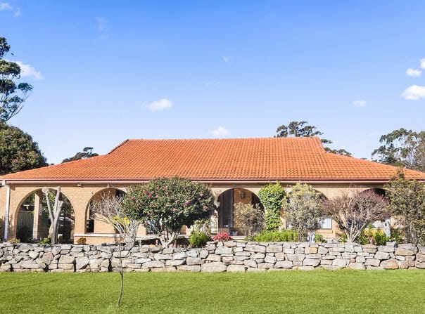 13 Elm Street, Colo Vale, NSW 2575